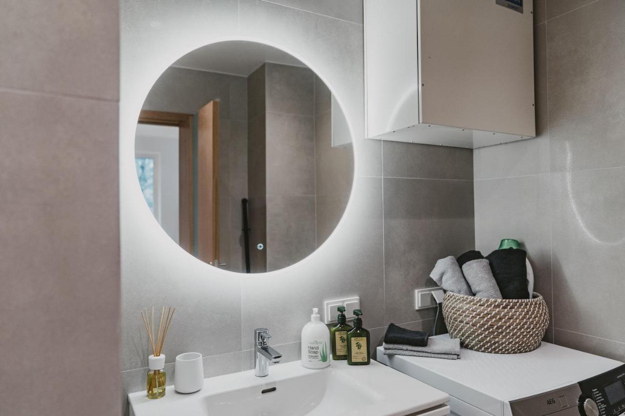 Oeoe Street Premium Apartment With Terrace Тарту Екстериор снимка
